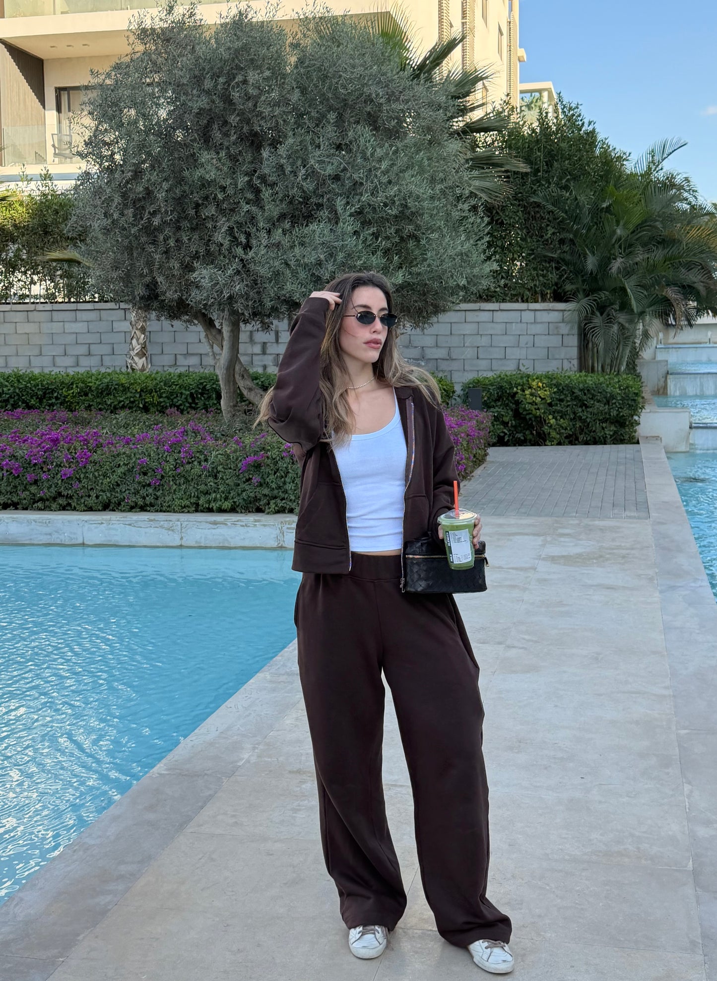 STRAIGHT LEG SWEATPANTS