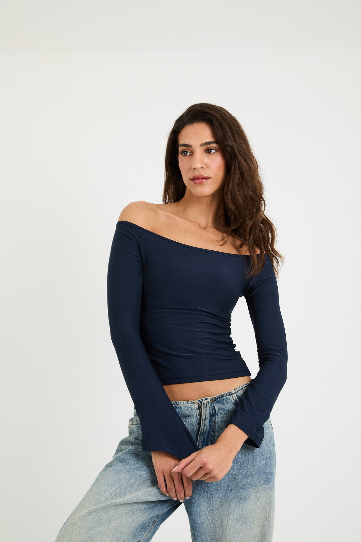 OFF SHOULDER TOP