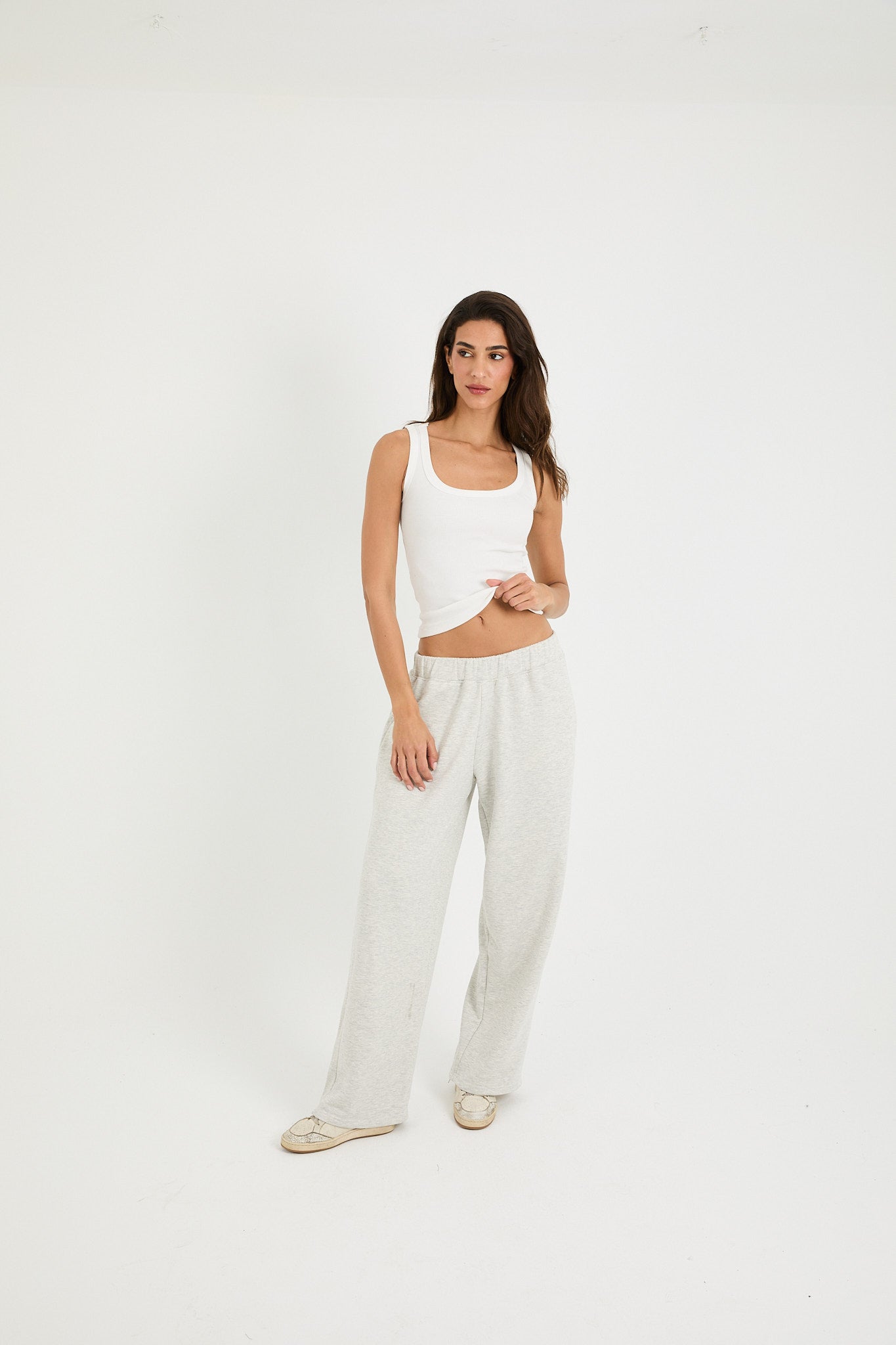 STRAIGHT LEG SWEATPANTS