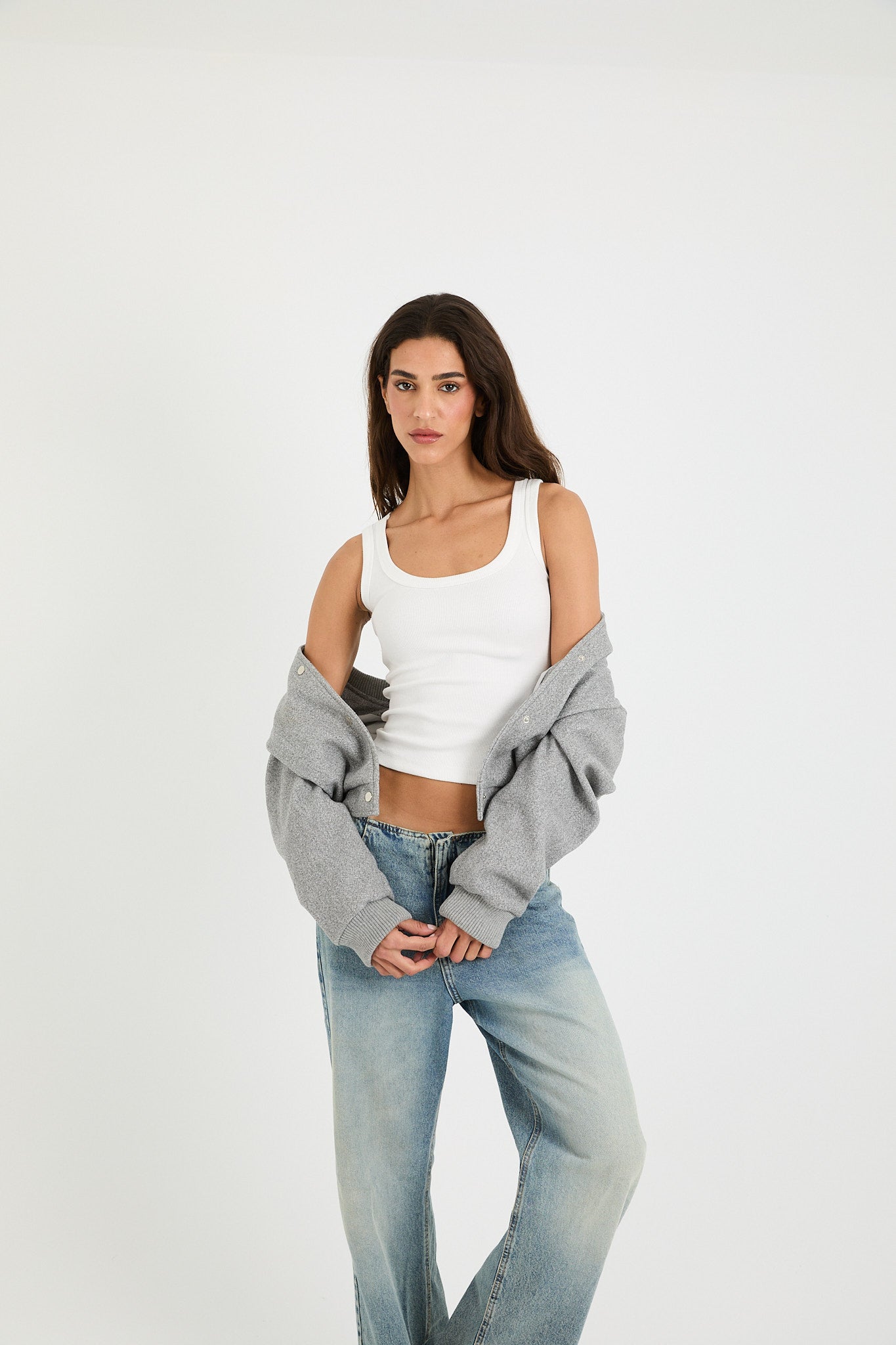 NO WAIST LOW RISE JEANS