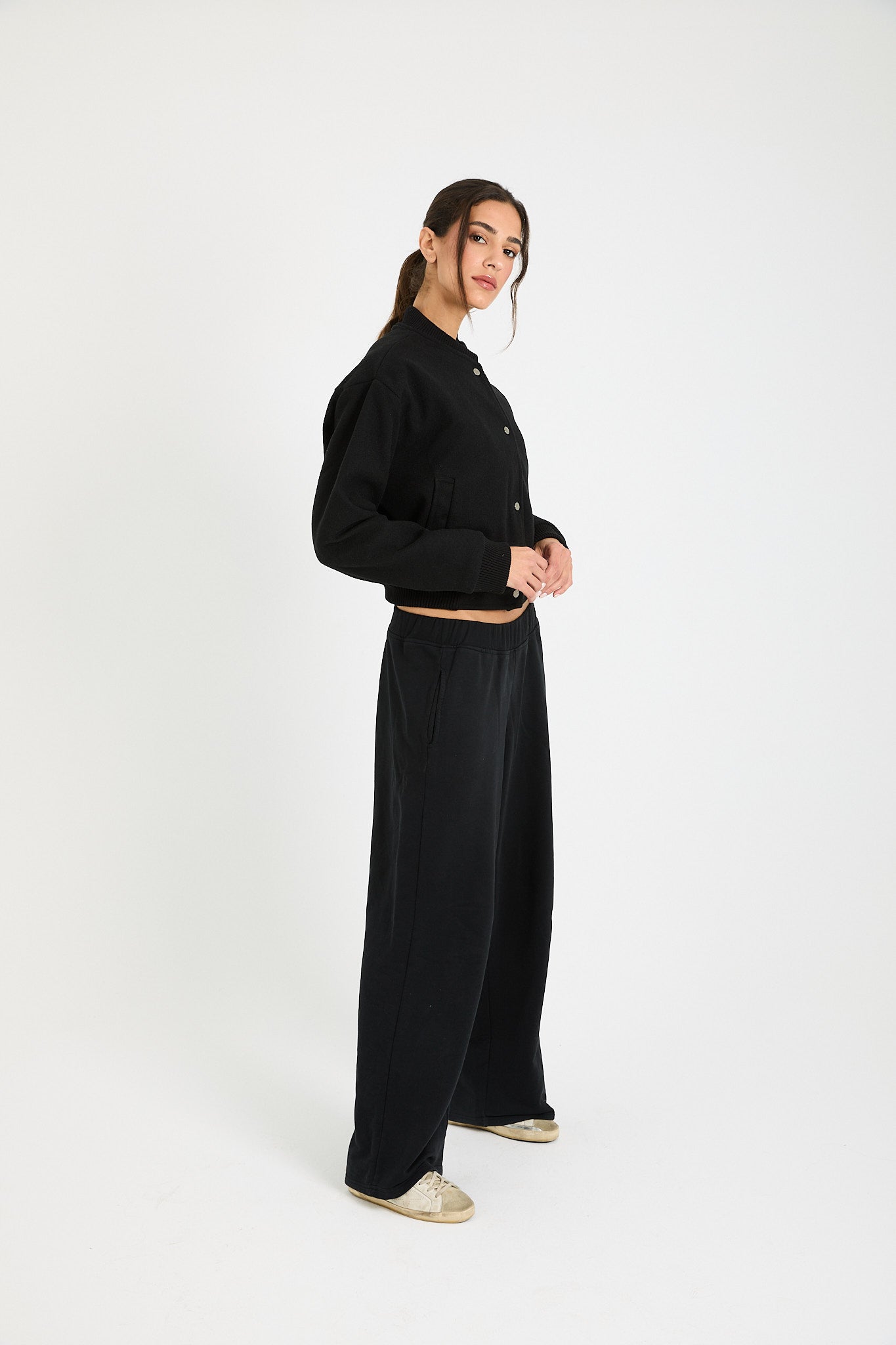 STRAIGHT LEG SWEATPANTS